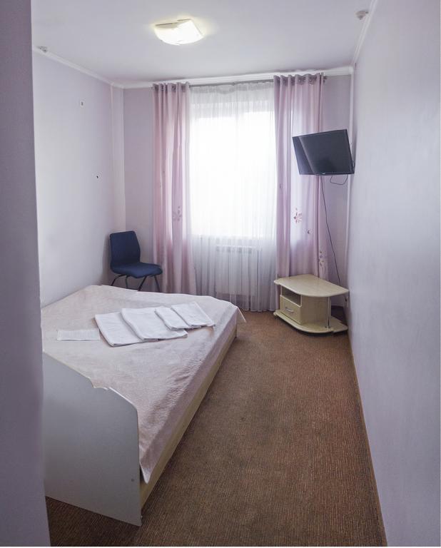 Motel Ivano-Frankivsk Pokoj fotografie